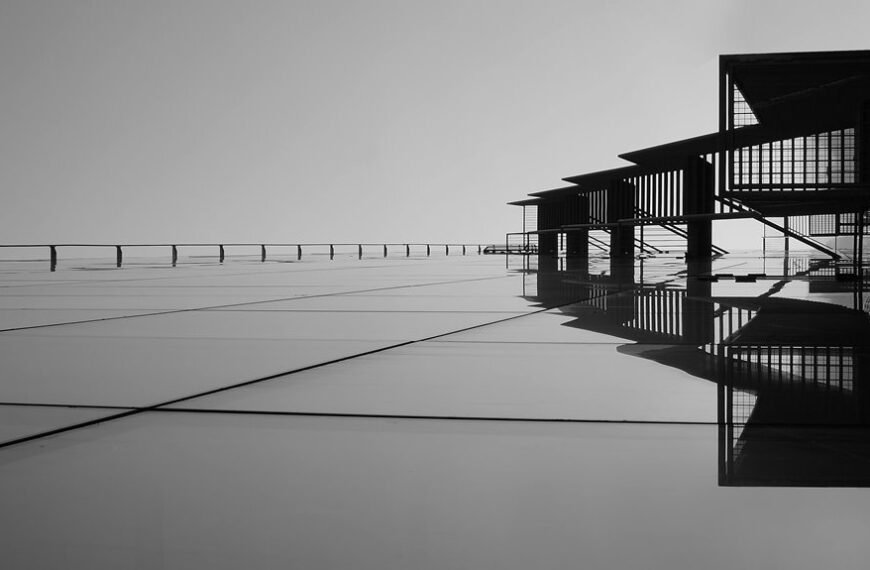 market trends and signals